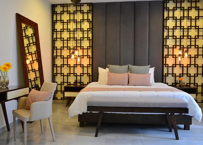 Elements Boutique Hotel 4*